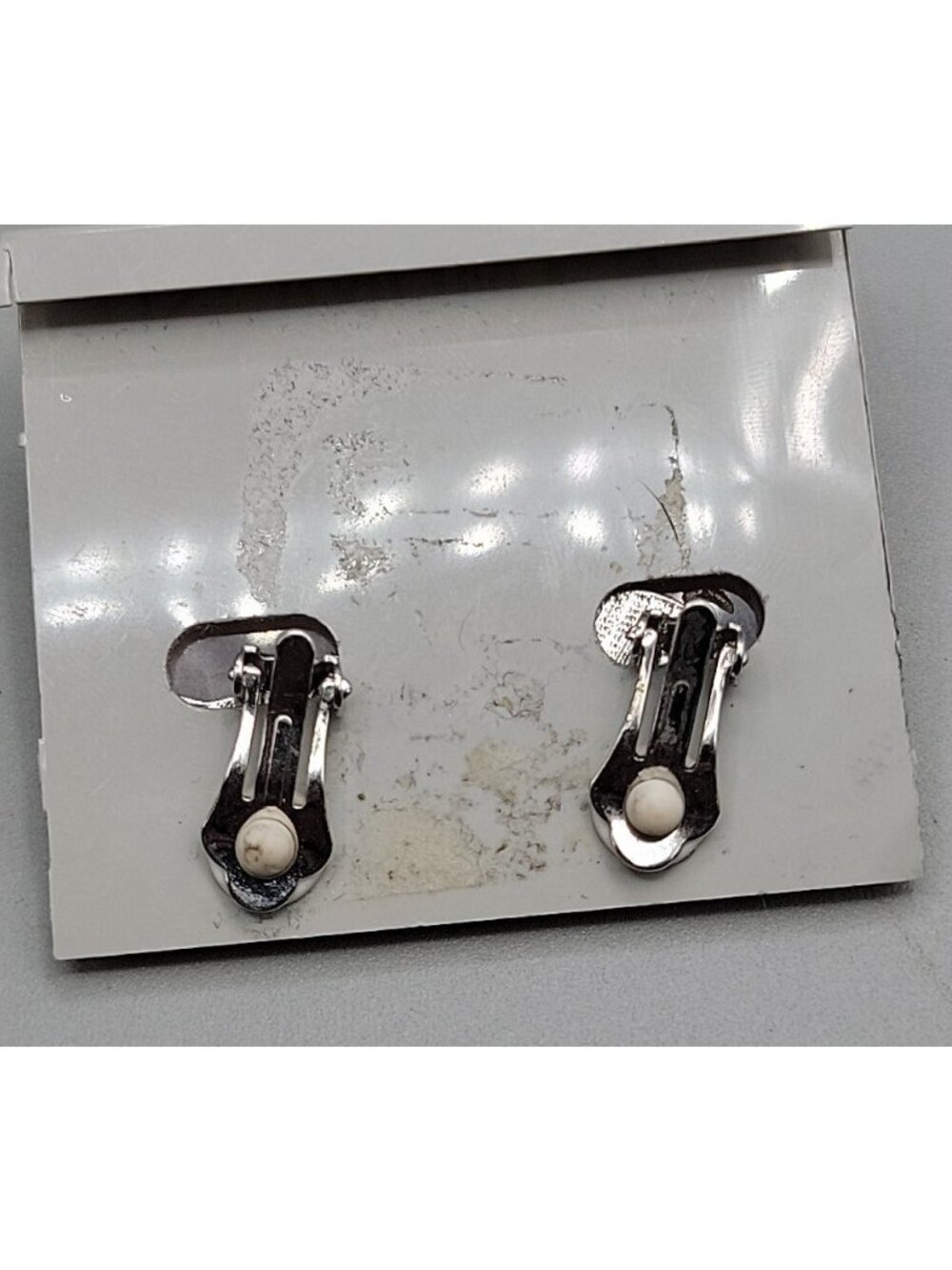Vintage Mona Rose Quartz Cabochon Clip-on Earrings Silver Tone New Original Card - Picture 6 of 7